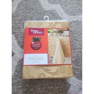 NEW Better Homes and Gardens 2009 Damask Scroll 60"x102" Oblong Tablecloth Gold